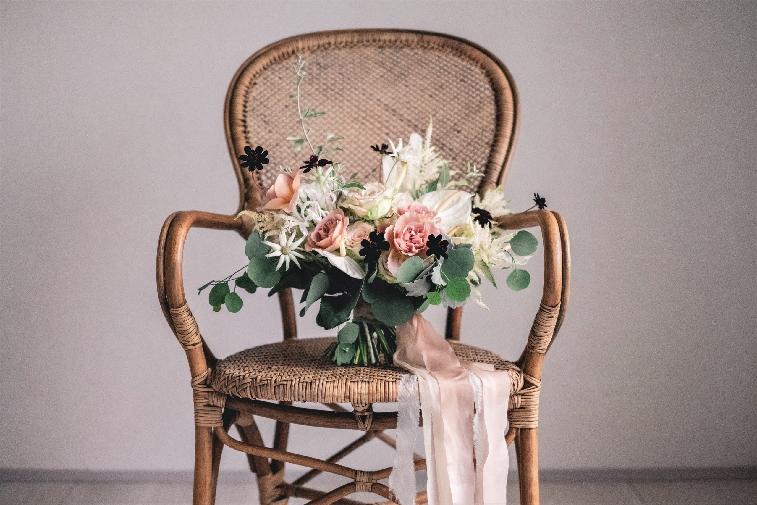 【エリア限定】Wedding Bouquet/オーダーデザインサンプル/ フレッシュフラワー/ニュアンスホワイト