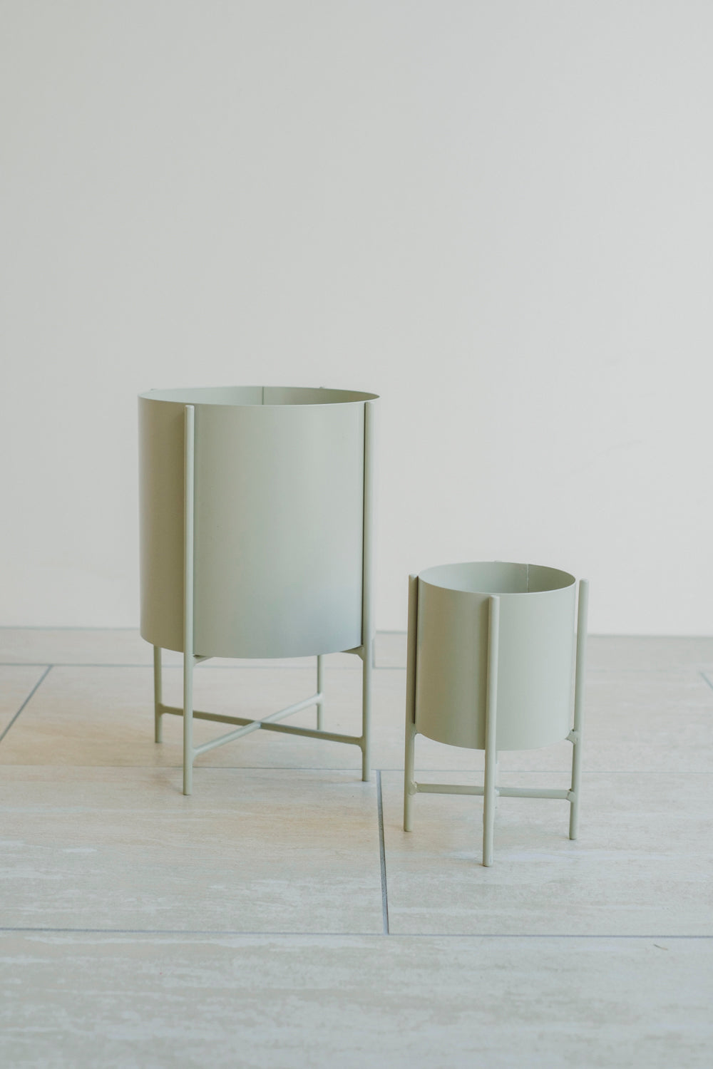 Iron Planter with Stand/アイアンプランター/ミルキーグリーン