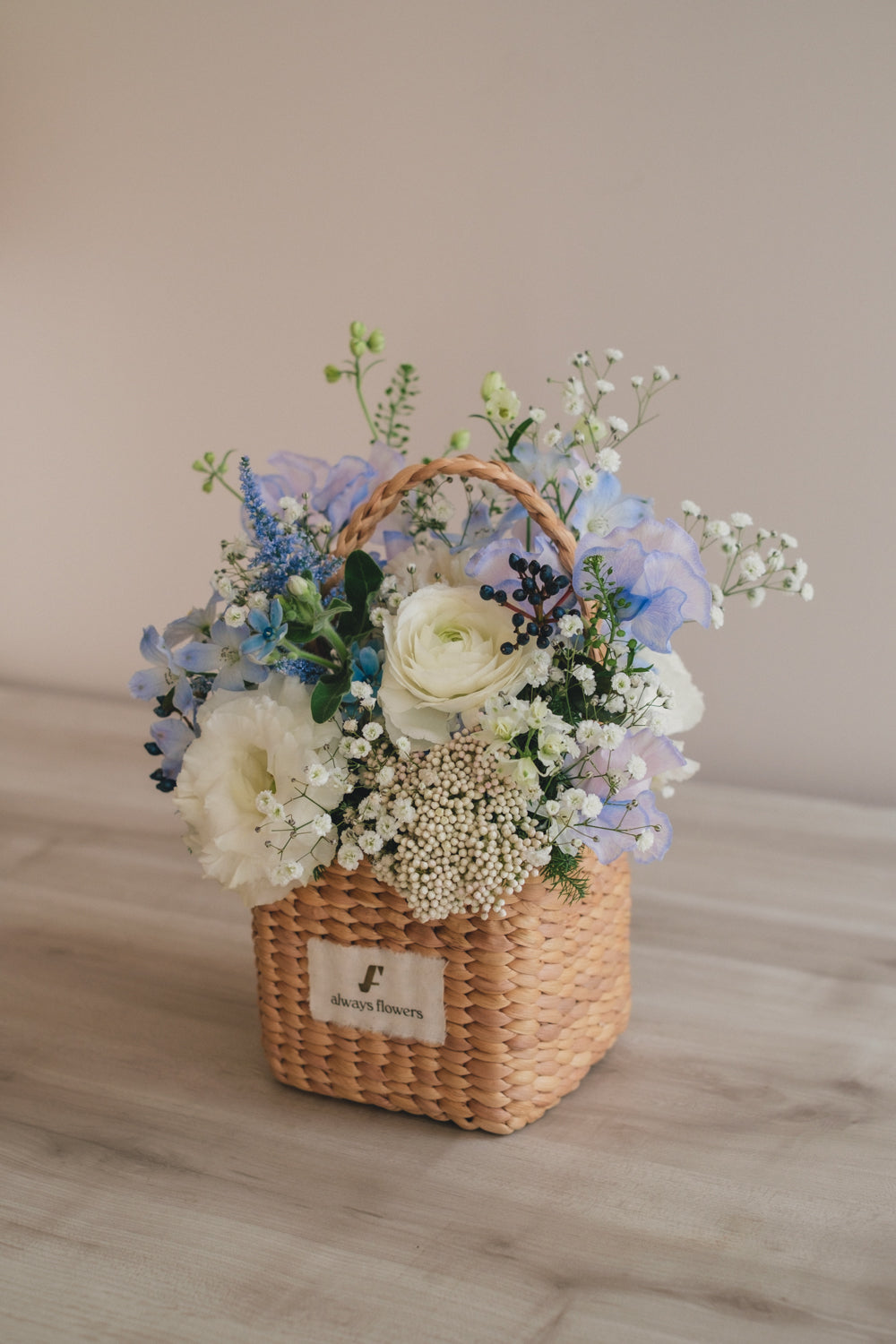 ◆1/13-3/22お届け限定◆Flower BAG No.3/フラワーバッグアレンジ エアリーブルー/生花