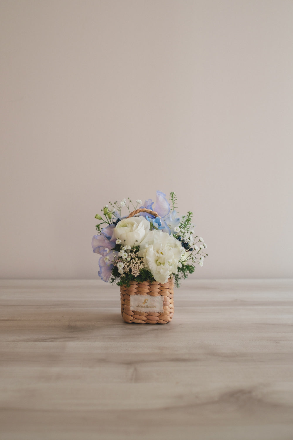 ◆1/13-3/22お届け限定◆Flower BAG No.3/フラワーバッグアレンジ エアリーブルー/生花