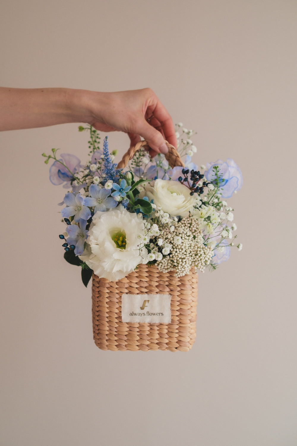 ◆1/13-3/22お届け限定◆Flower BAG No.3/フラワーバッグアレンジ エアリーブルー/生花