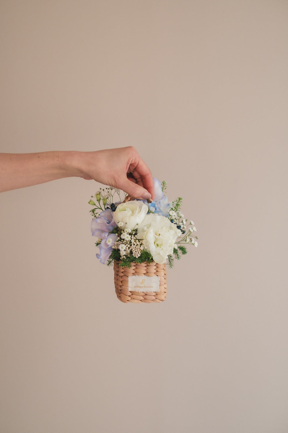 ◆1/13-3/22お届け限定◆Flower BAG No.3/フラワーバッグアレンジ エアリーブルー/生花