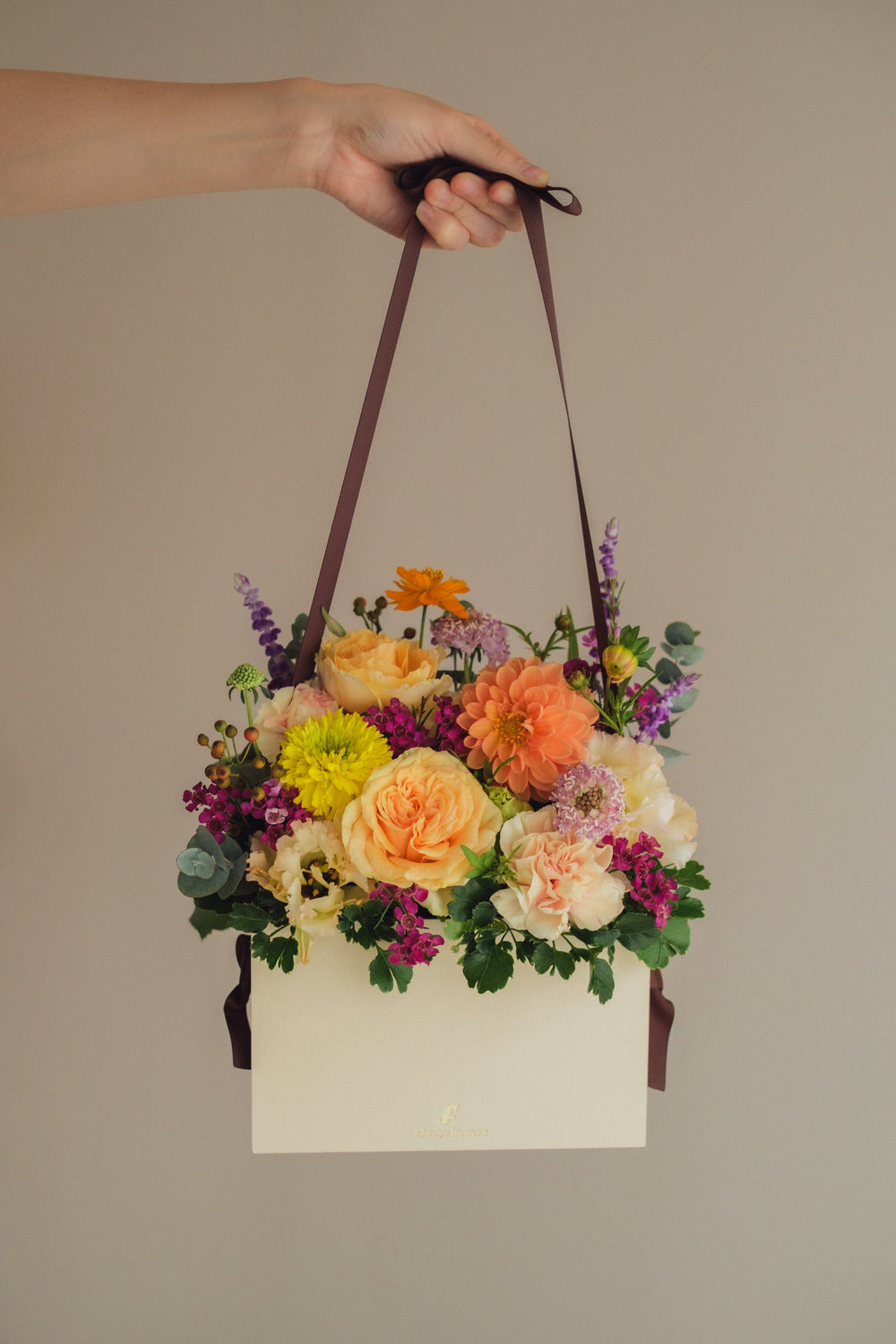 ◆10/8-11/15お届け限定◆Flower BAG No.1/フラワーバッグアレンジ レヨン・ダンブル/生花