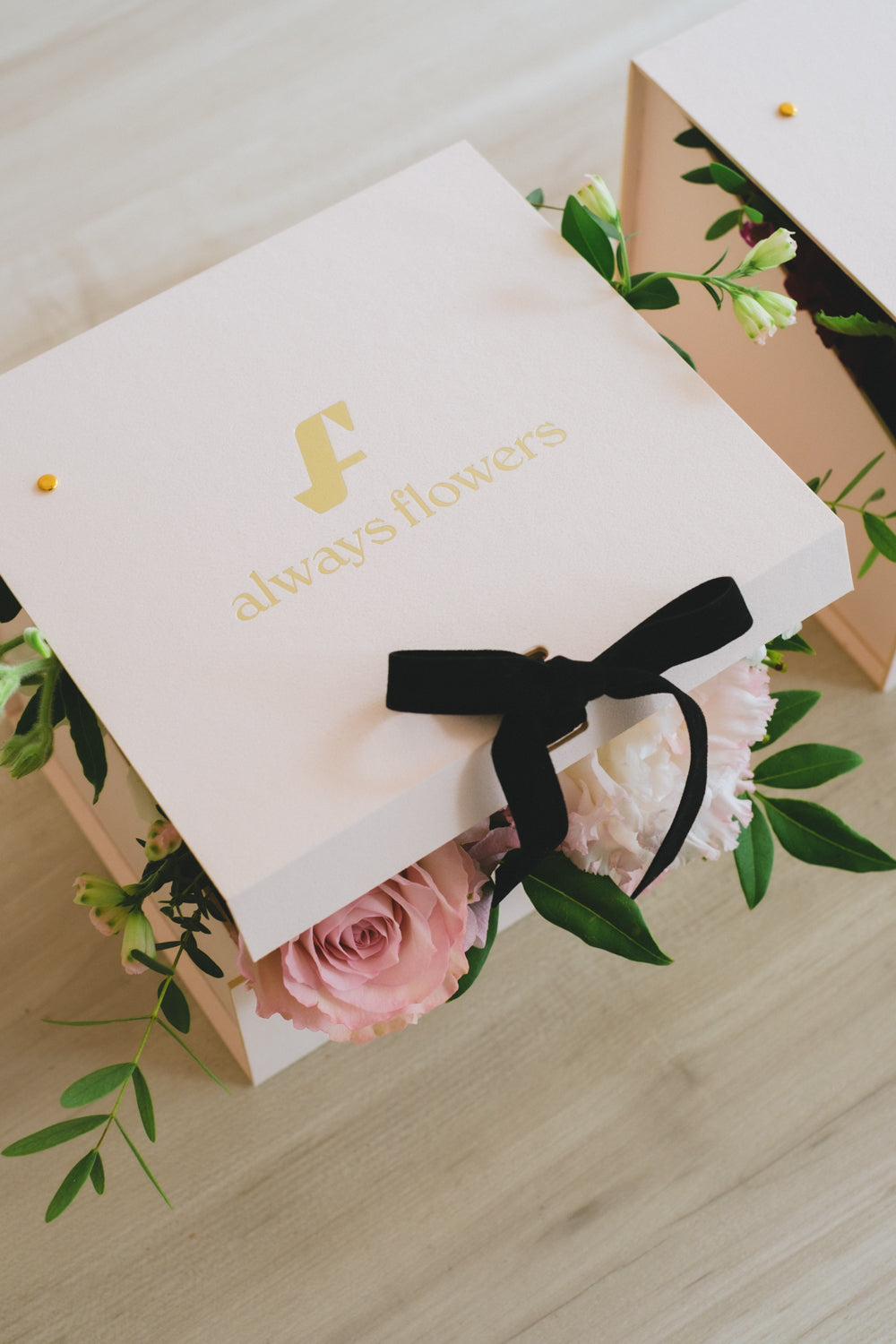 Surprise Flower Box /サプライズフラワーボックス ピンク/生花