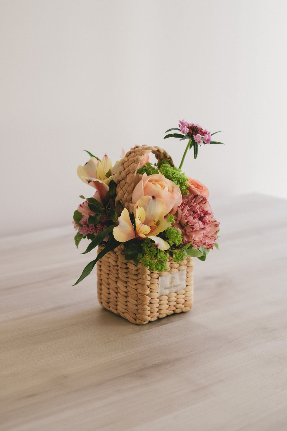 ◆3/14-4/30お届け限定◆Flower BAG No.3 /スクエアカゴバッグ スプリングフレッシュ/生花