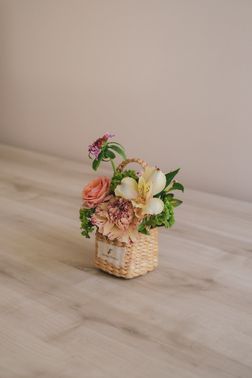 ◆3/14-4/30お届け限定◆Flower BAG No.3 /スクエアカゴバッグ スプリングフレッシュ/生花