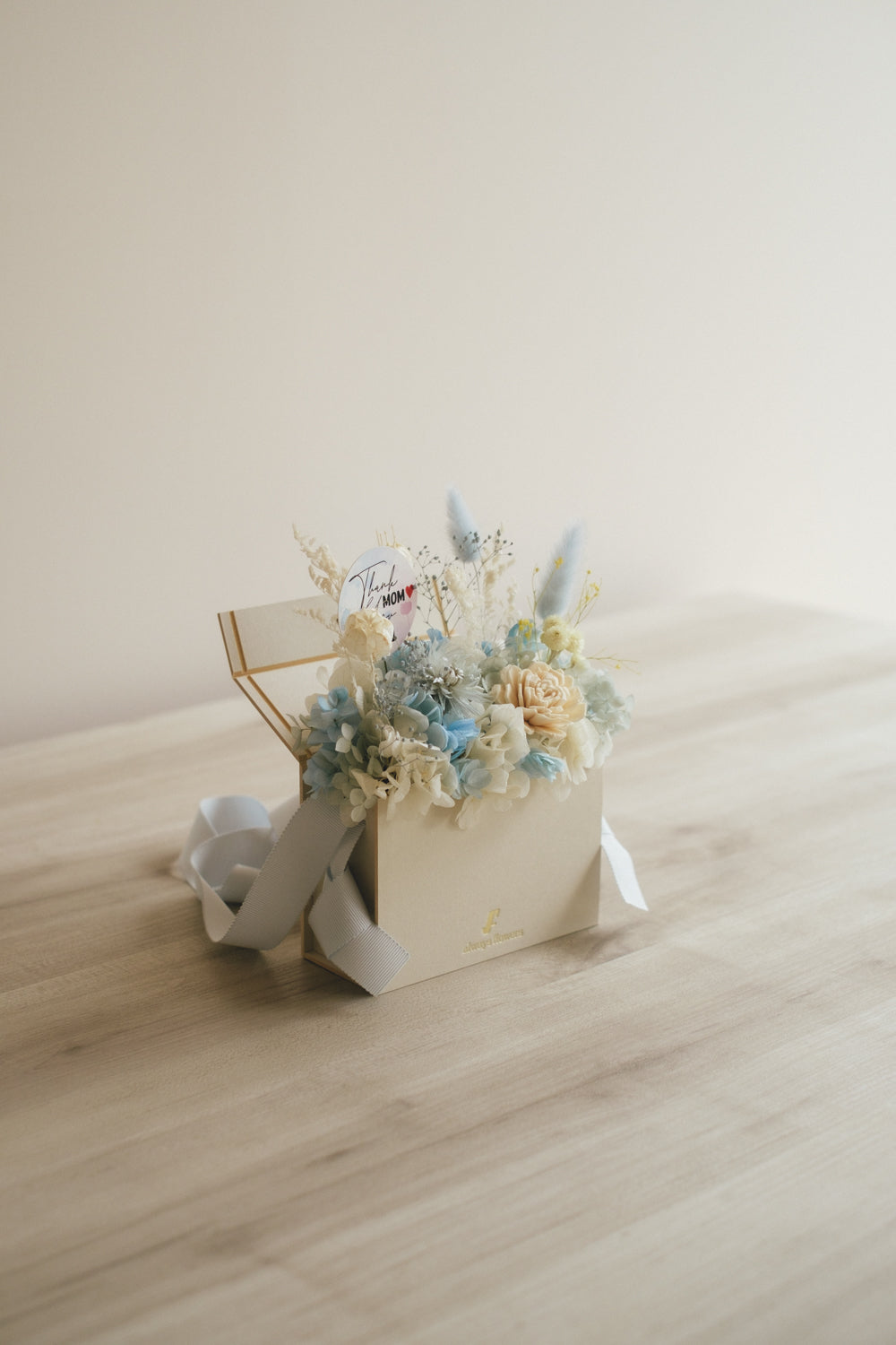 ◆母の日限定◆Flower BAG No.1/フラワーバッグアレンジ 5 Mom’s Colors White/ホワイト ドライ&プリザーブドフラワー