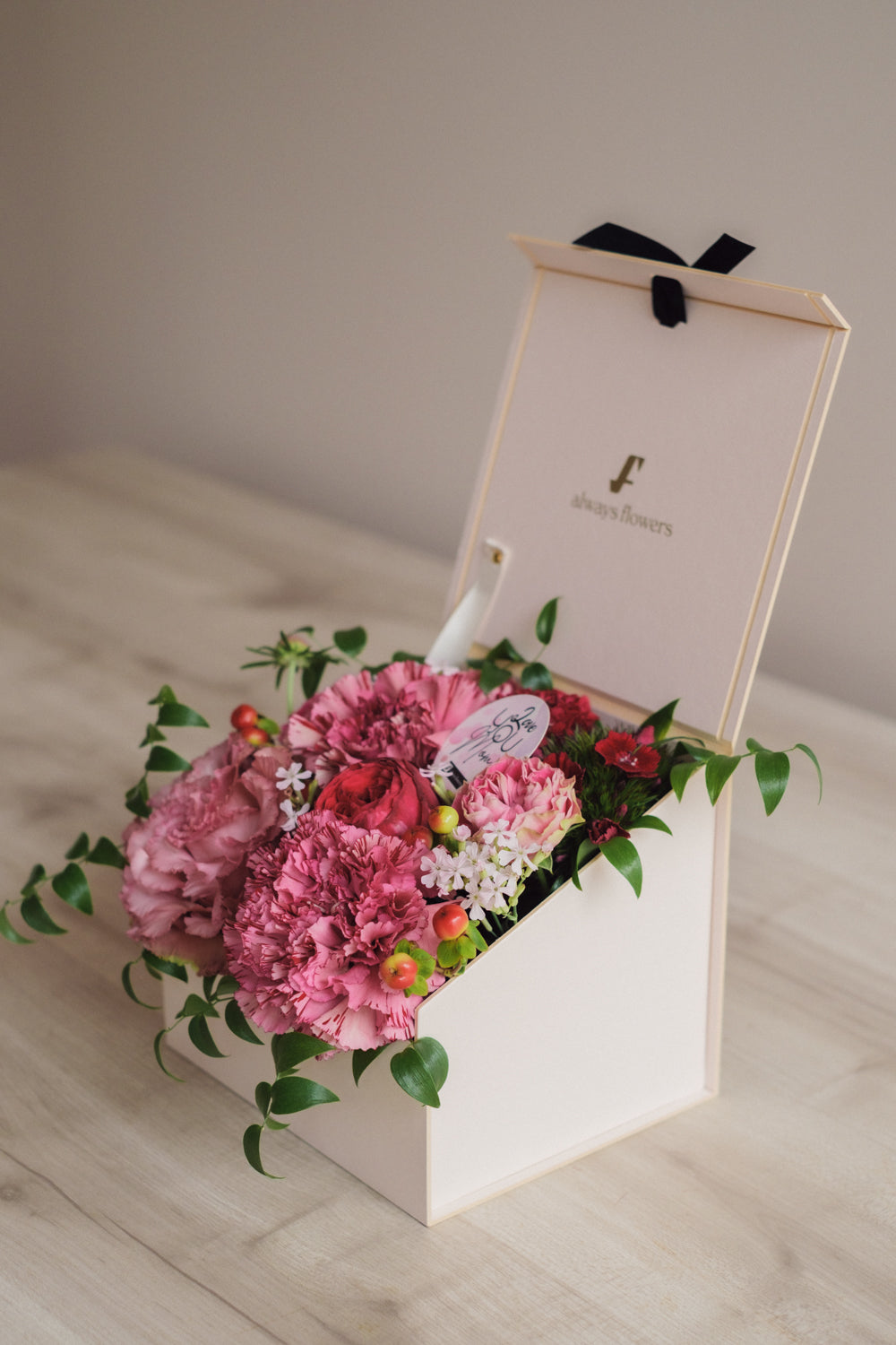 ◆母の日限定◆Surprise Flower Box /サプライズフラワーボックス マムズグロウ/カーネーション 生花