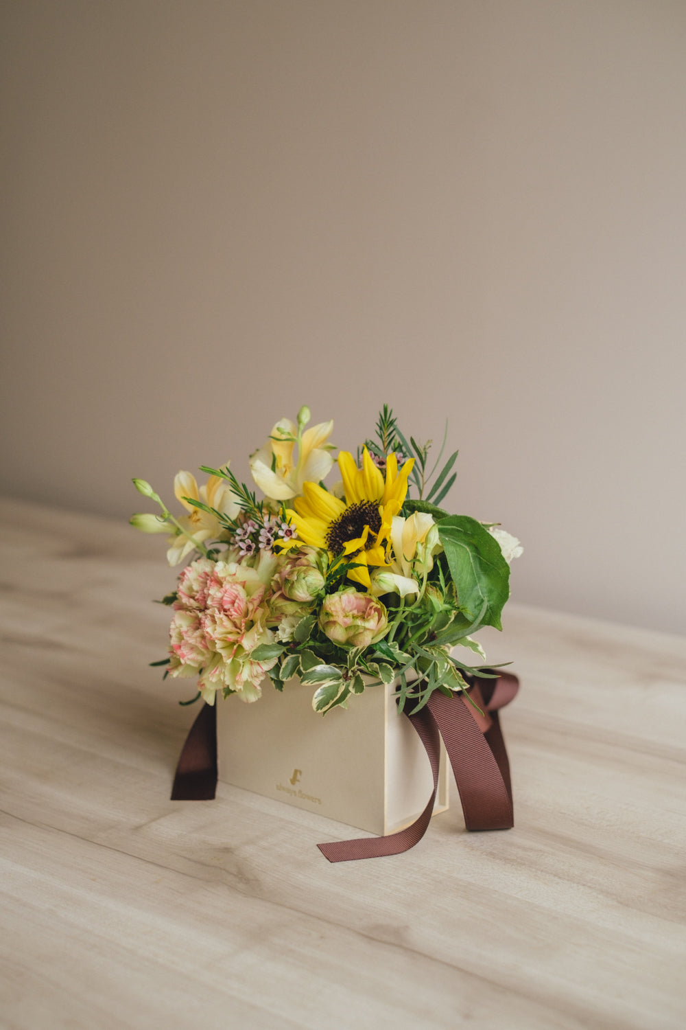 ◆5/21-8/31お届け限定◆Flower BAG No.1/フラワーバッグアレンジ イエローチャージ/生花