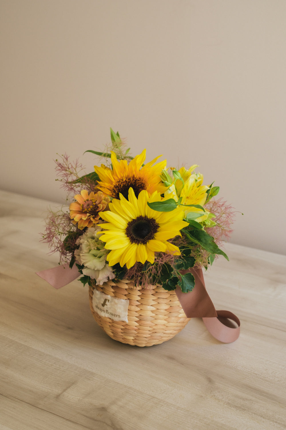◆6/2-7/31お届け限定◆Flower BAG No.2/フラワーバッグアレンジ イエロースモーク/生花