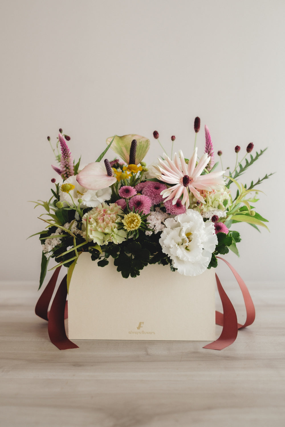 ◆8/19-9/30お届け限定◆Flower BAG No.1/フラワーバッグアレンジ サンリットブルーム/生花