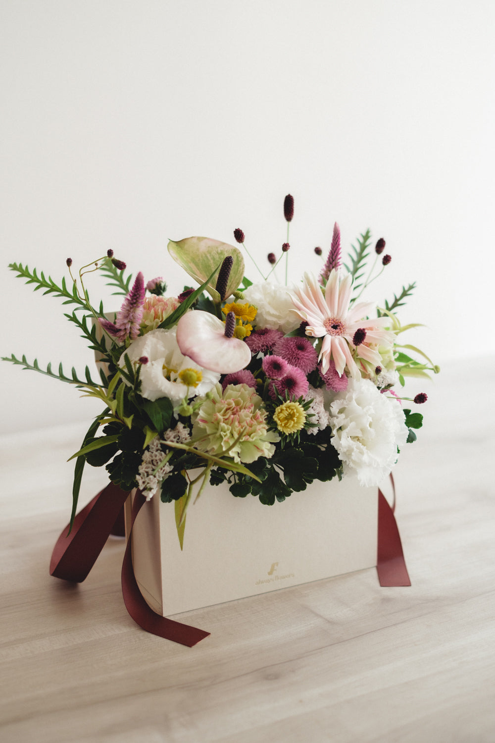 ◆8/19-9/30お届け限定◆Flower BAG No.1/フラワーバッグアレンジ サンリットブルーム/生花