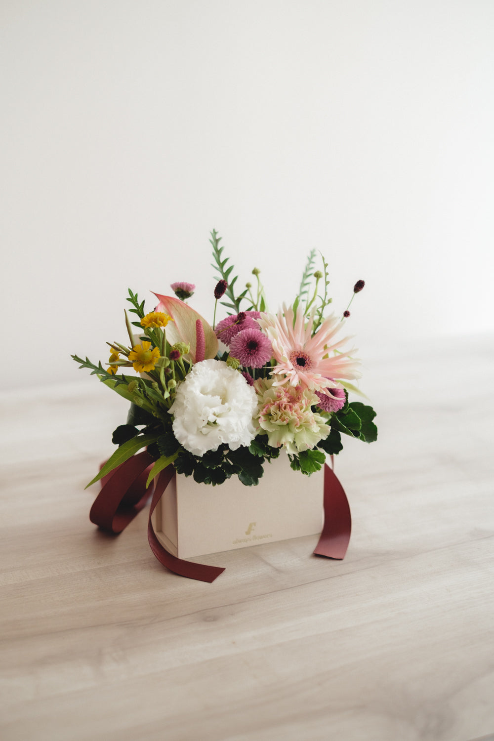 ◆8/19-9/30お届け限定◆Flower BAG No.1/フラワーバッグアレンジ サンリットブルーム/生花