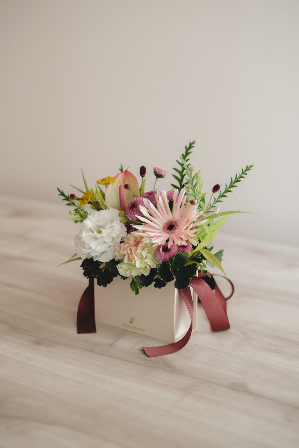 ◆8/19-9/30お届け限定◆Flower BAG No.1/フラワーバッグアレンジ サンリットブルーム/生花