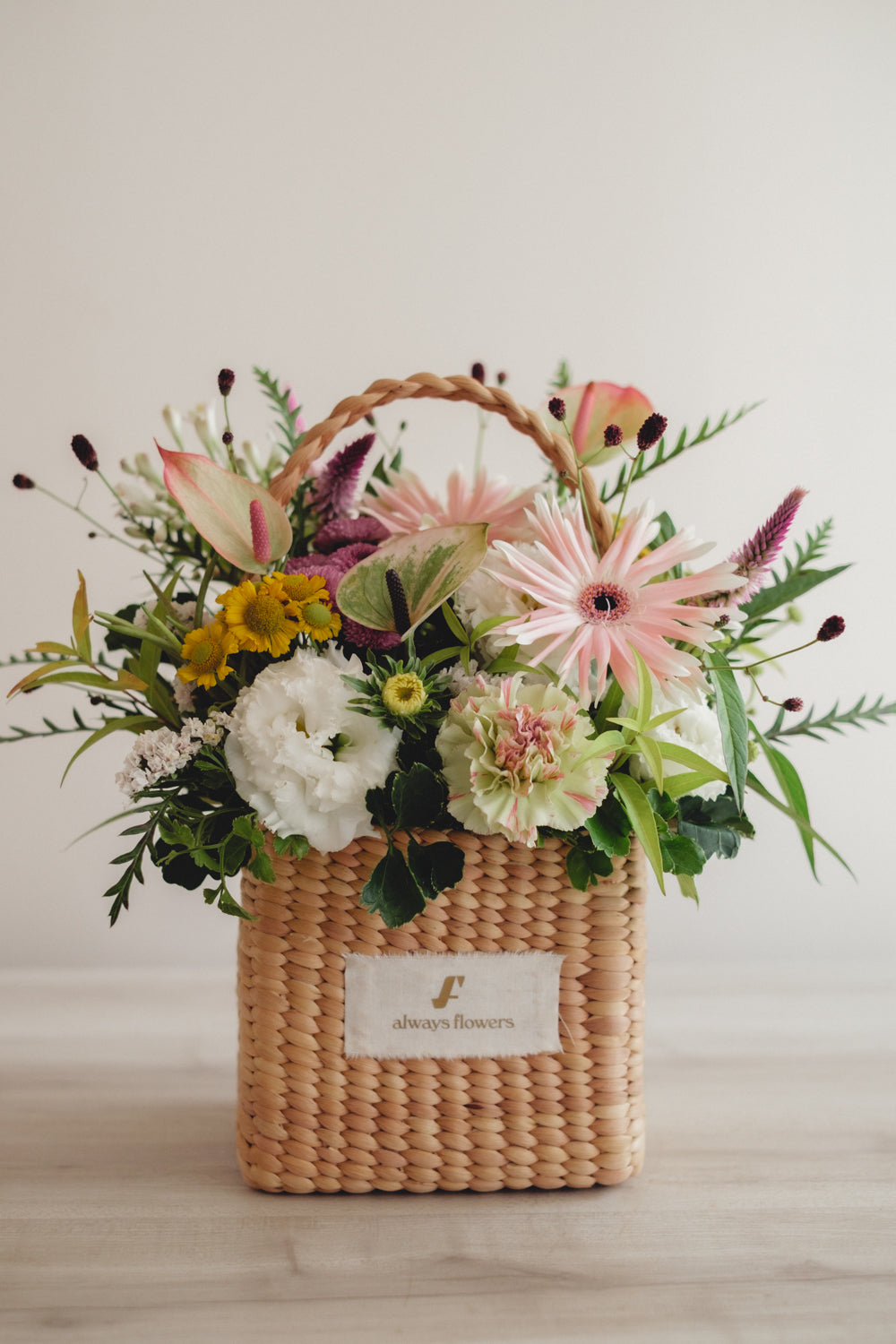 ◆8/19-9/30お届け限定◆Flower BAG No.3/フラワーバッグアレンジ サンリットガーデン/生花