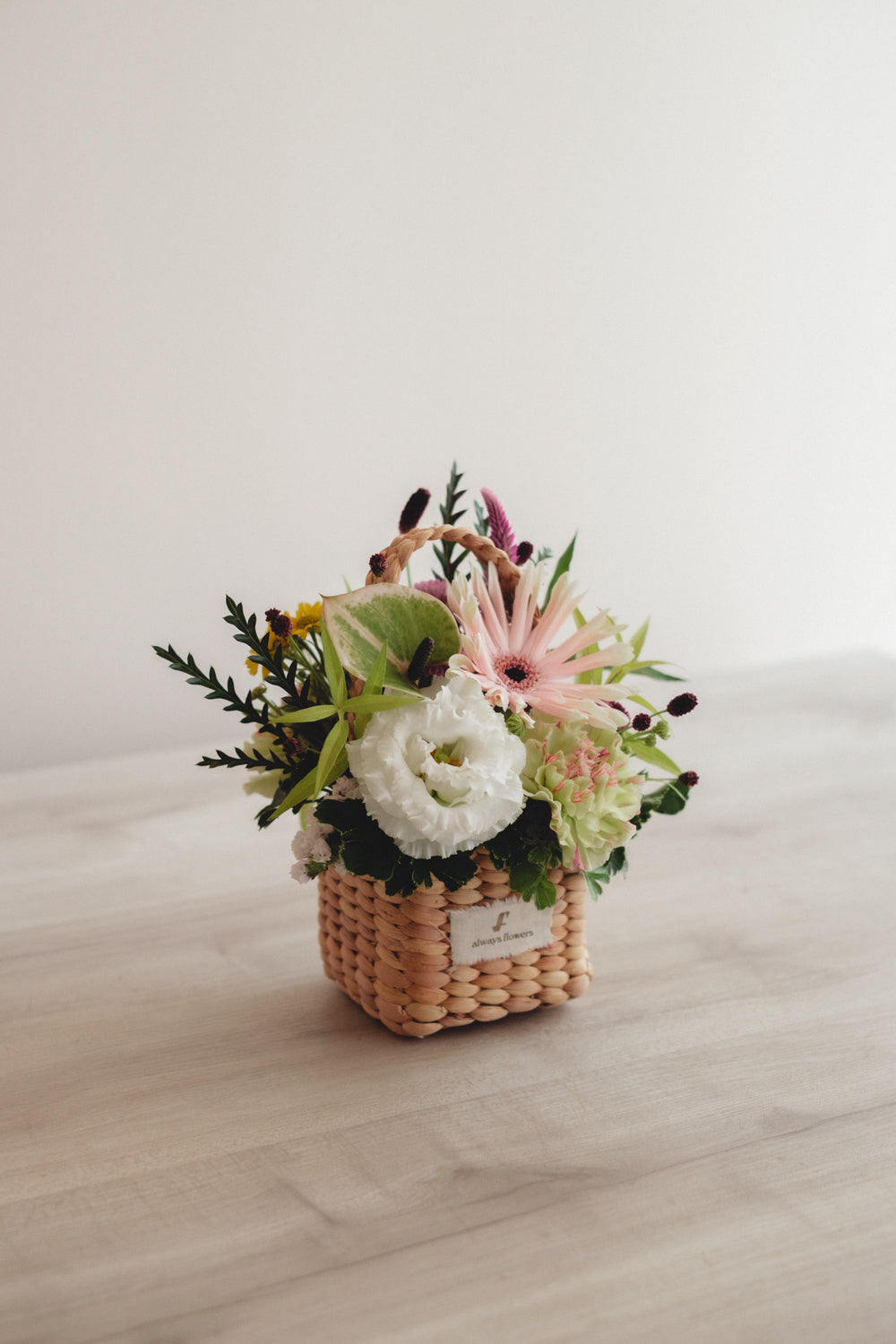 ◆8/19-9/30お届け限定◆Flower BAG No.3/フラワーバッグアレンジ サンリットガーデン/生花