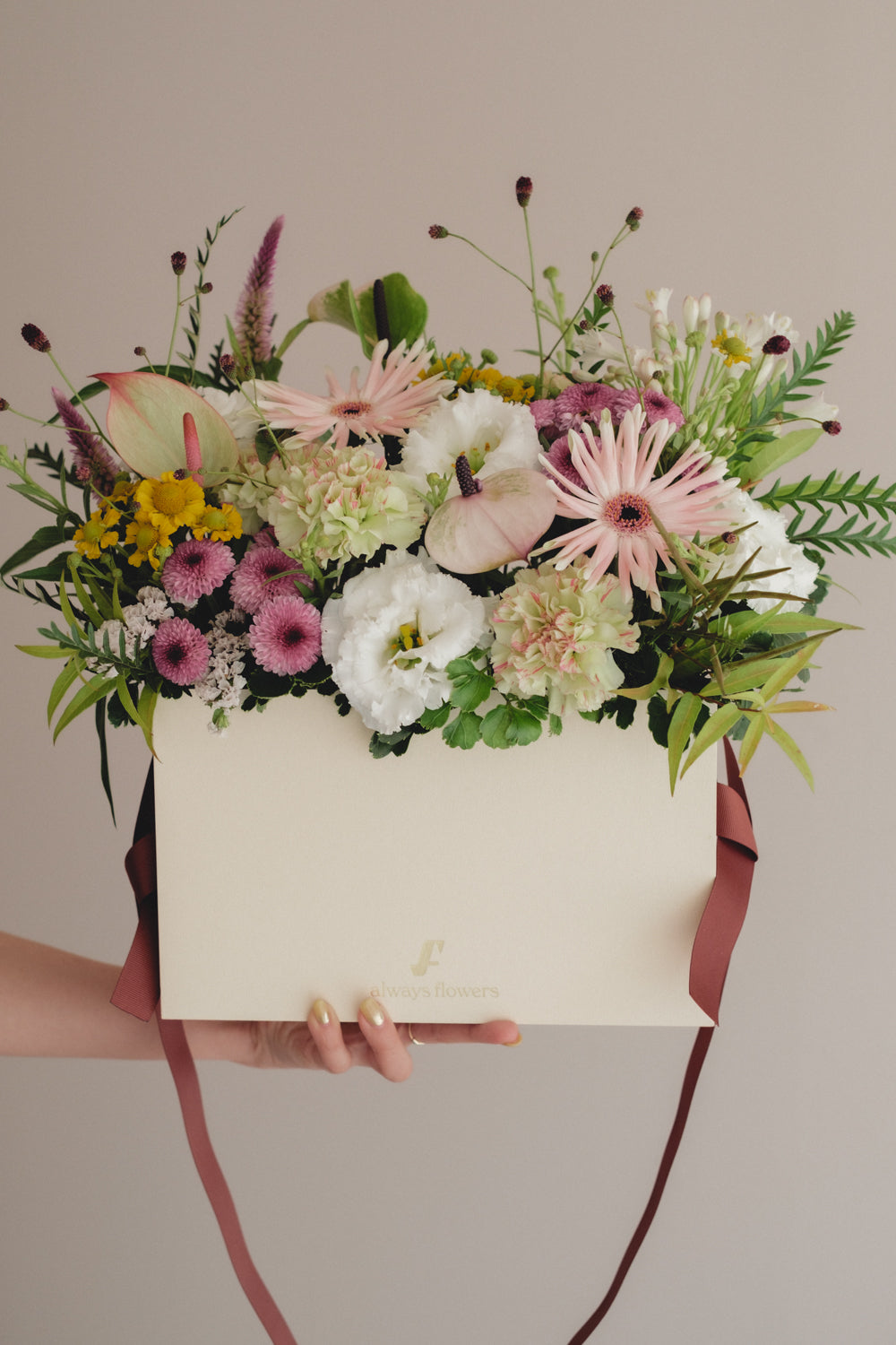 ◆8/19-9/30お届け限定◆Flower BAG No.1/フラワーバッグアレンジ サンリットブルーム/生花
