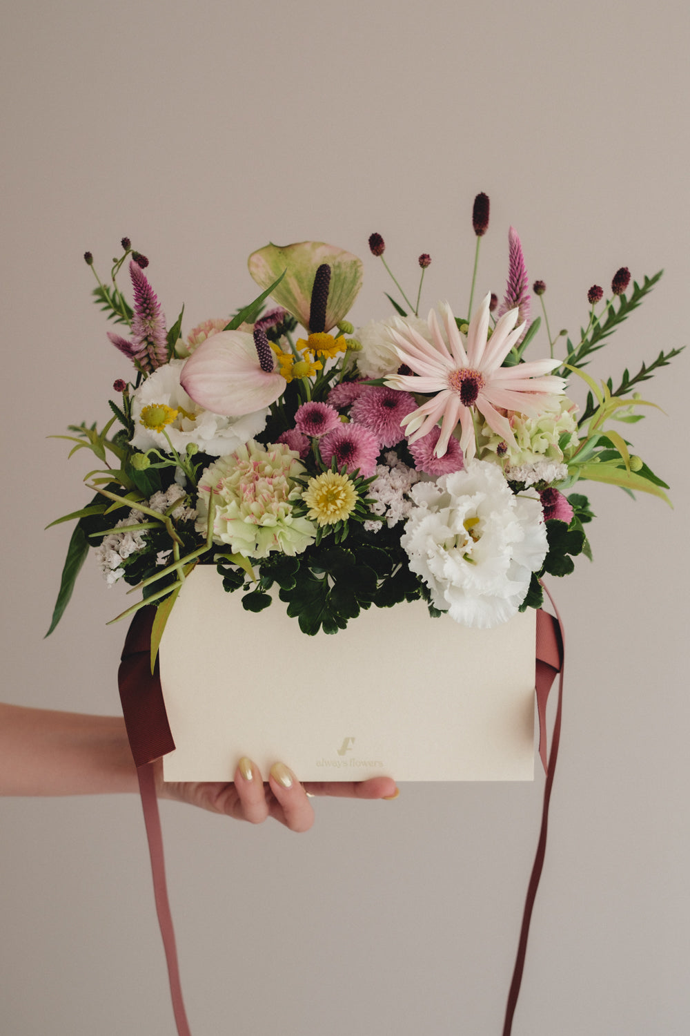 ◆8/19-9/30お届け限定◆Flower BAG No.1/フラワーバッグアレンジ サンリットブルーム/生花