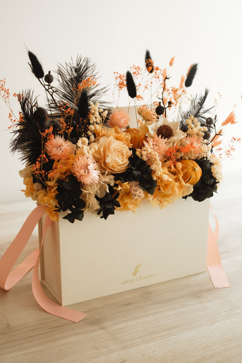 ◆ハロウィン限定◆Flower BAG No.1/フラワーバッグアレンジ ブラックブルーム/ドライ&プリザーブドフラワー