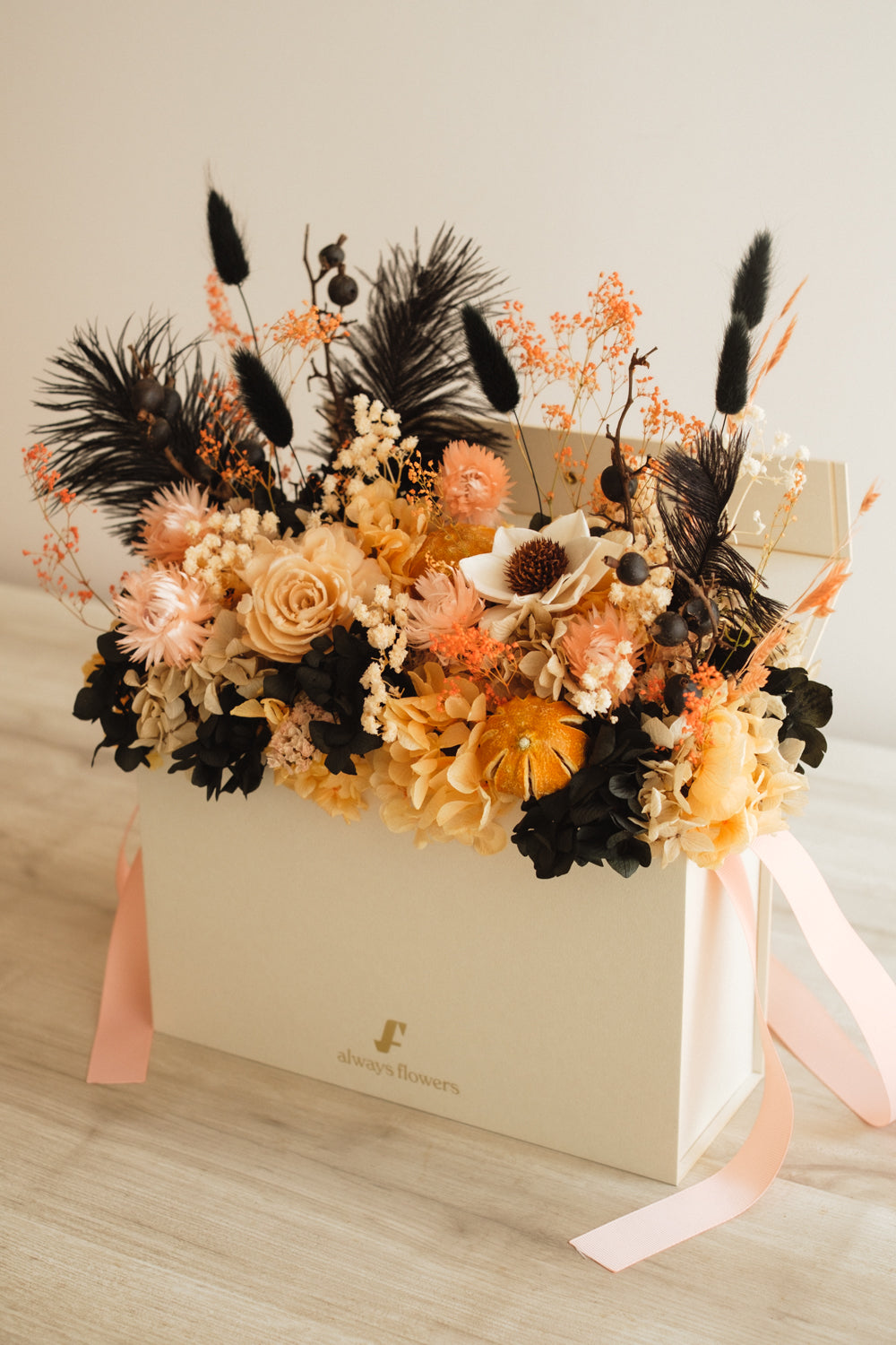 ◆ハロウィン限定◆Flower BAG No.1/フラワーバッグアレンジ ブラックブルーム/ドライ&プリザーブドフラワー