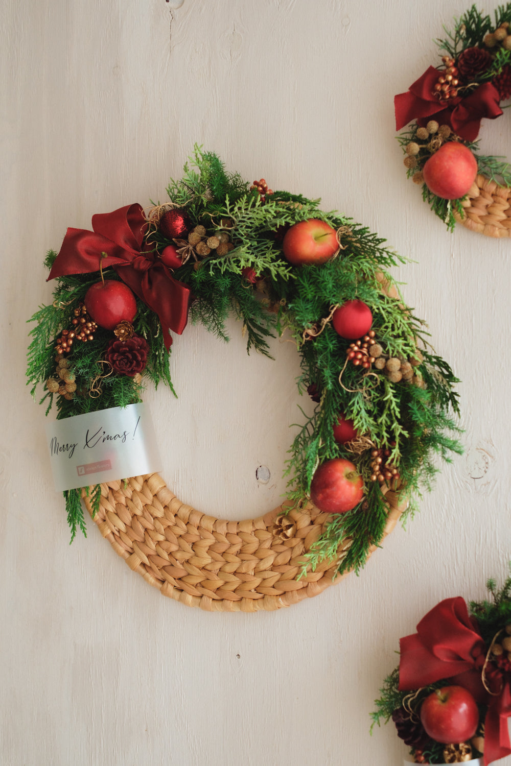 ◆11/26からお届け可能・クリスマス限定◆Disc Wreath/ディスクリース ポムノエル/生花