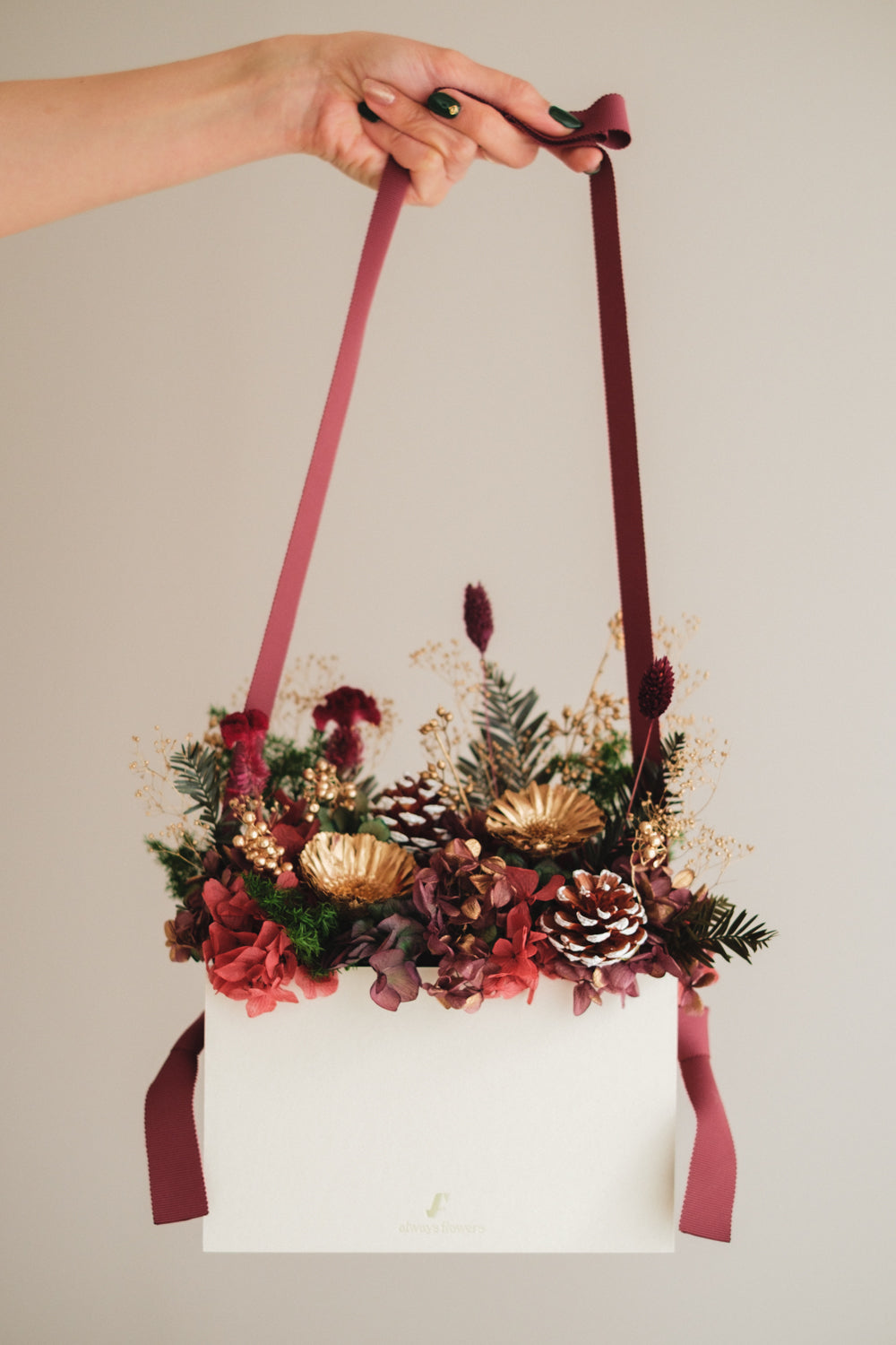 ◆クリスマス限定デザイン◆Flower BAG No.1/フラワーバッグアレンジ グローウィングナイト/ドライ&プリザーブドフラワー