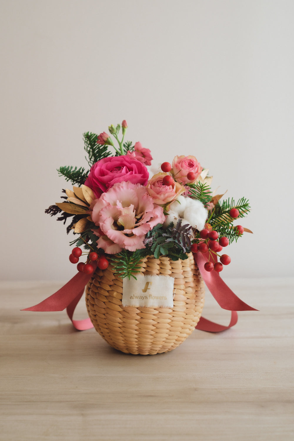 ◆11/29-12/26お届け限定◆Flower BAG No.2/フラワーバッグアレンジ ピンクスピネル/生花