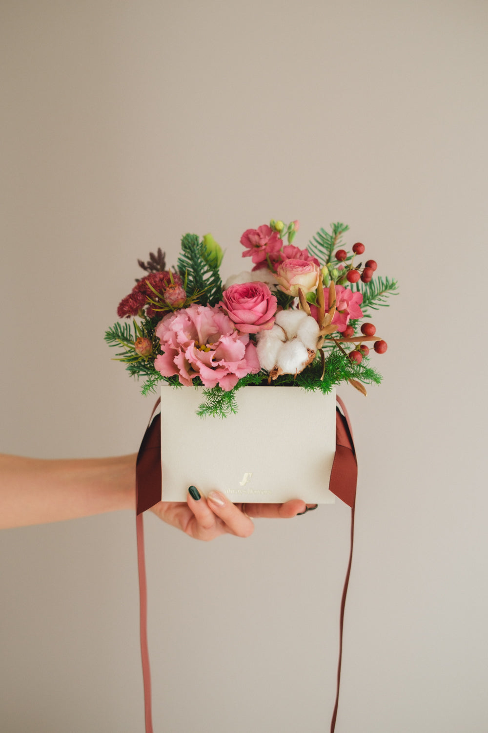 ◆11/29-12/26お届け限定◆Flower BAG No.1/フラワーバッグアレンジ ローズクォーツ/生花