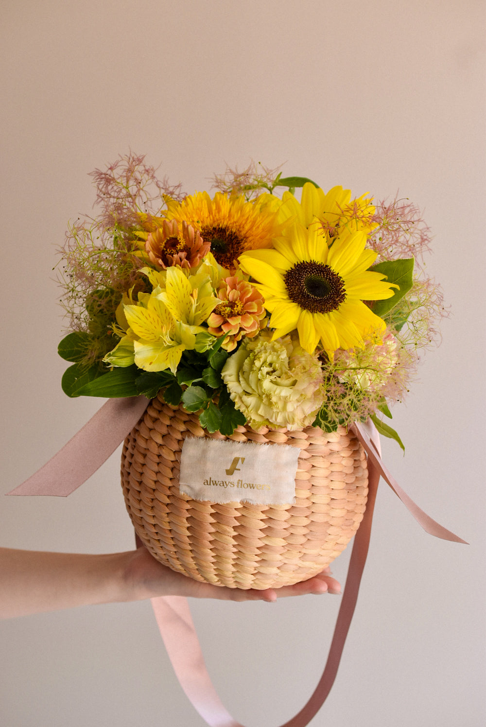 ◆6/2-7/31お届け限定◆Flower BAG No.2/フラワーバッグアレンジ イエロースモーク/生花