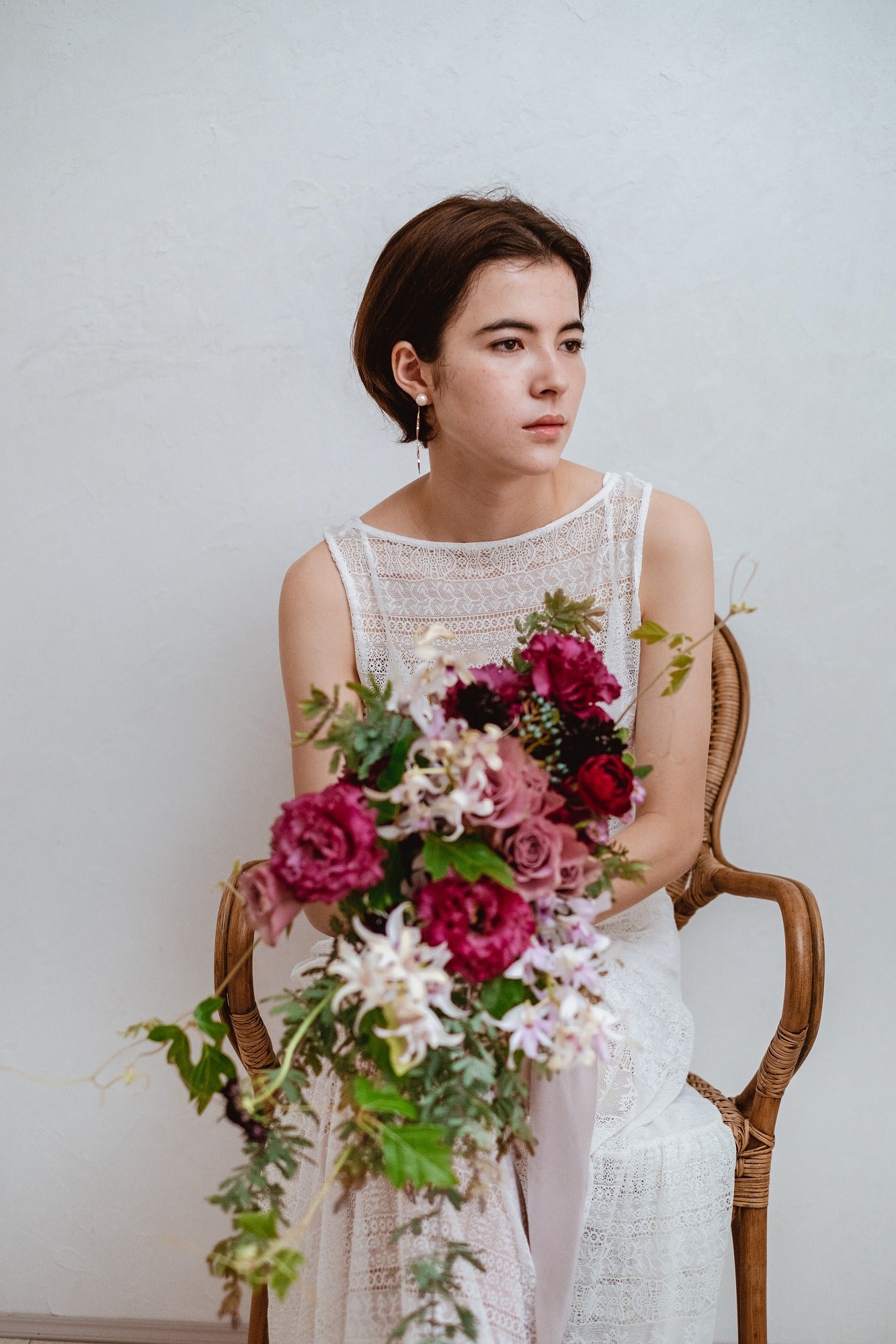 【エリア限定】Wedding Bouquet/オーダーデザインブーケサンプル/ フレッシュフラワー/モダンキャスケード