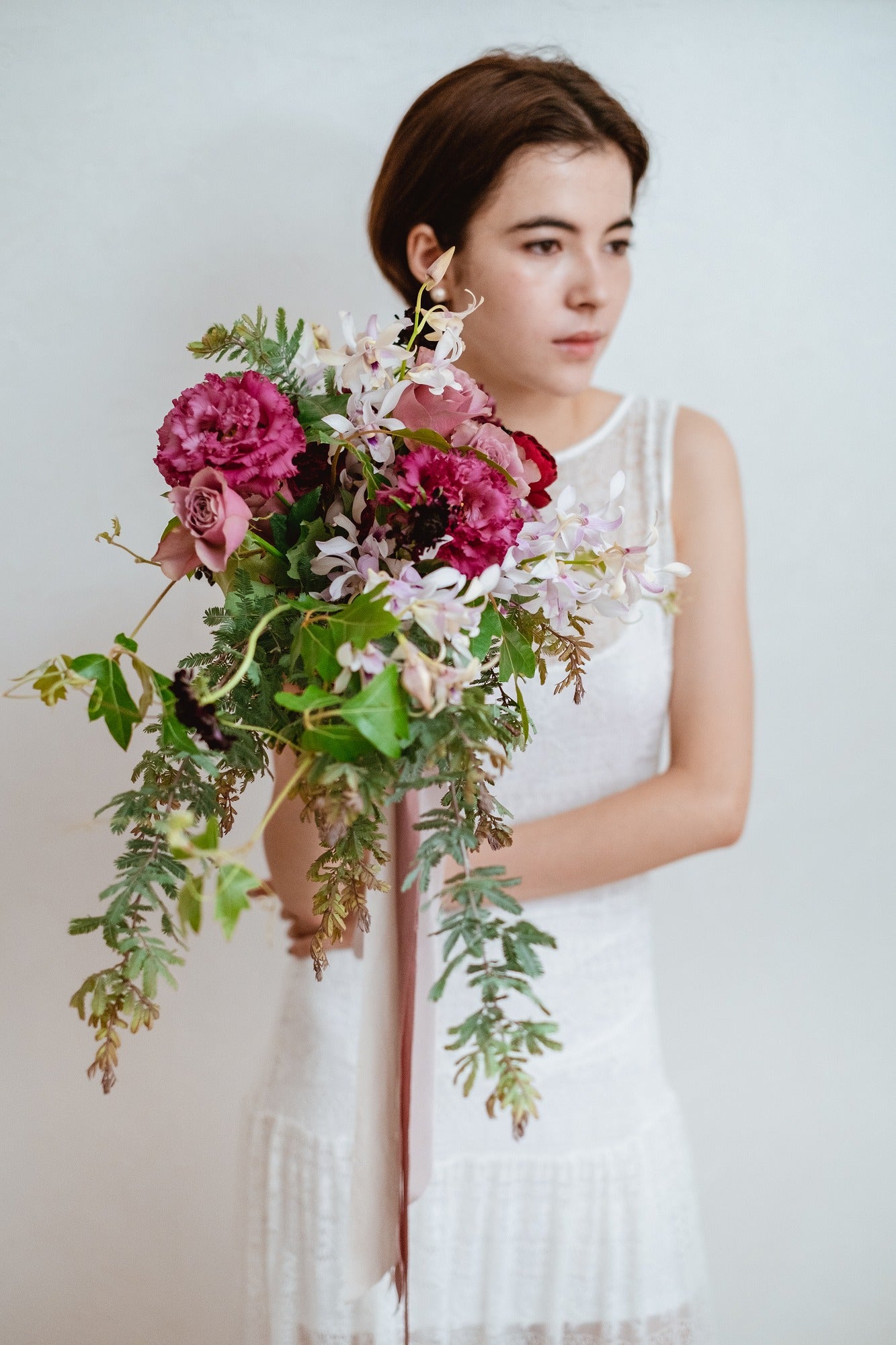 【エリア限定】Wedding Bouquet/オーダーデザインブーケサンプル/ フレッシュフラワー/モダンキャスケード