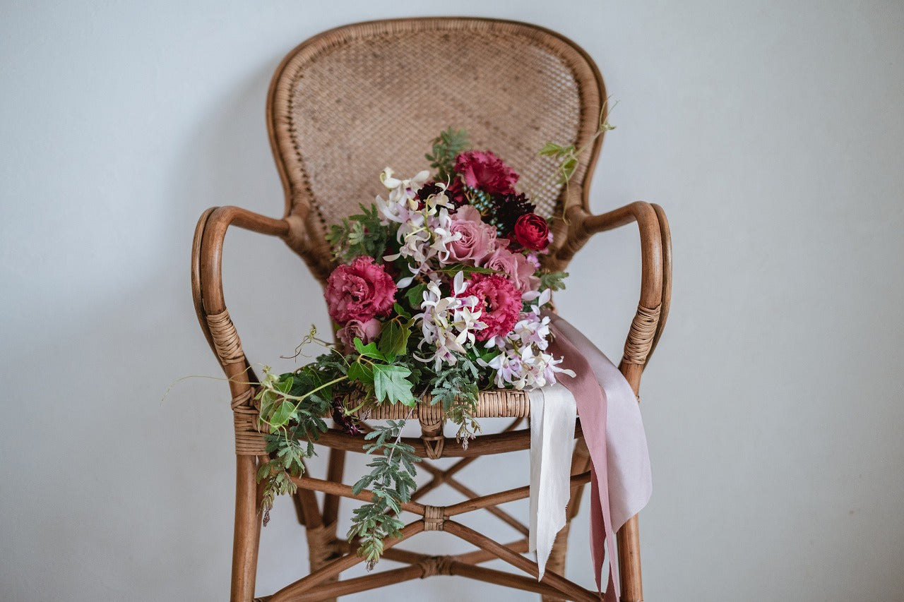 【エリア限定】Wedding Bouquet/オーダーデザインブーケサンプル/ フレッシュフラワー/モダンキャスケード