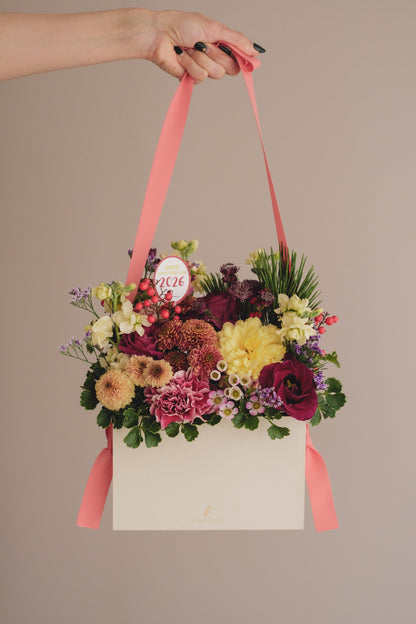 ◆12/27-1/21お届け限定◆Flower BAG No.1／フラワーバッグアレンジ　AKANE／生花