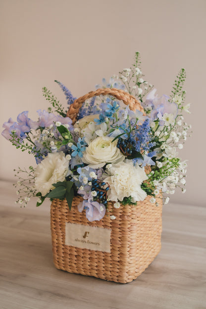 ◆1/13-3/22お届け限定◆Flower BAG No.3／フラワーバッグアレンジ　エアリーブルー／生花