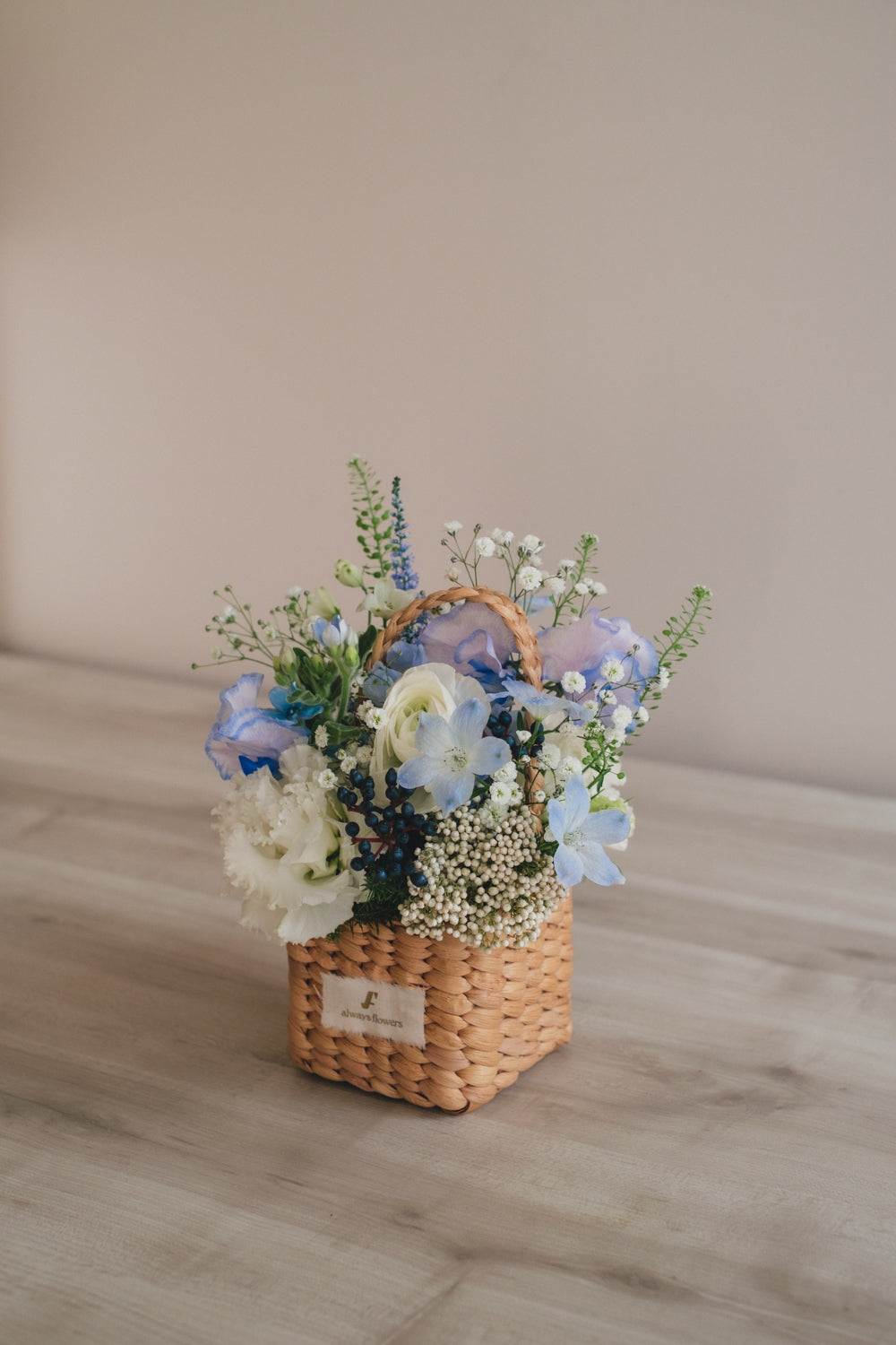 ◆1/13-3/22お届け限定◆Flower BAG No.3／フラワーバッグアレンジ　エアリーブルー／生花