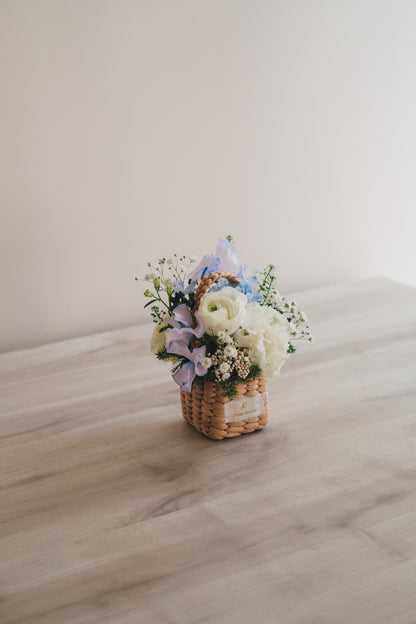 ◆1/13-3/22お届け限定◆Flower BAG No.3／フラワーバッグアレンジ　エアリーブルー／生花