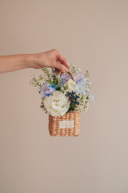 ◆1/13-3/22お届け限定◆Flower BAG No.3／フラワーバッグアレンジ　エアリーブルー／生花