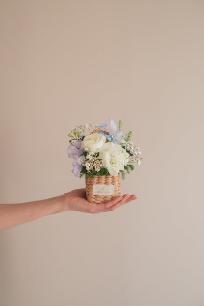 ◆1/13-3/22お届け限定◆Flower BAG No.3／フラワーバッグアレンジ　エアリーブルー／生花