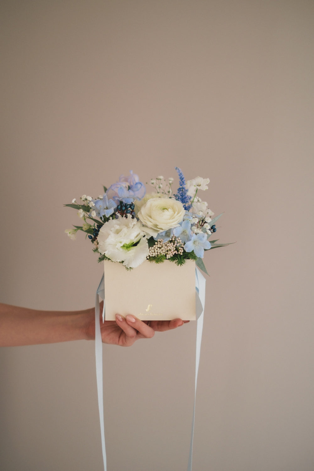 ◆1/13-3/22お届け限定◆Flower BAG No.1／フラワーバッグアレンジ　ブルーブリーズ／生花