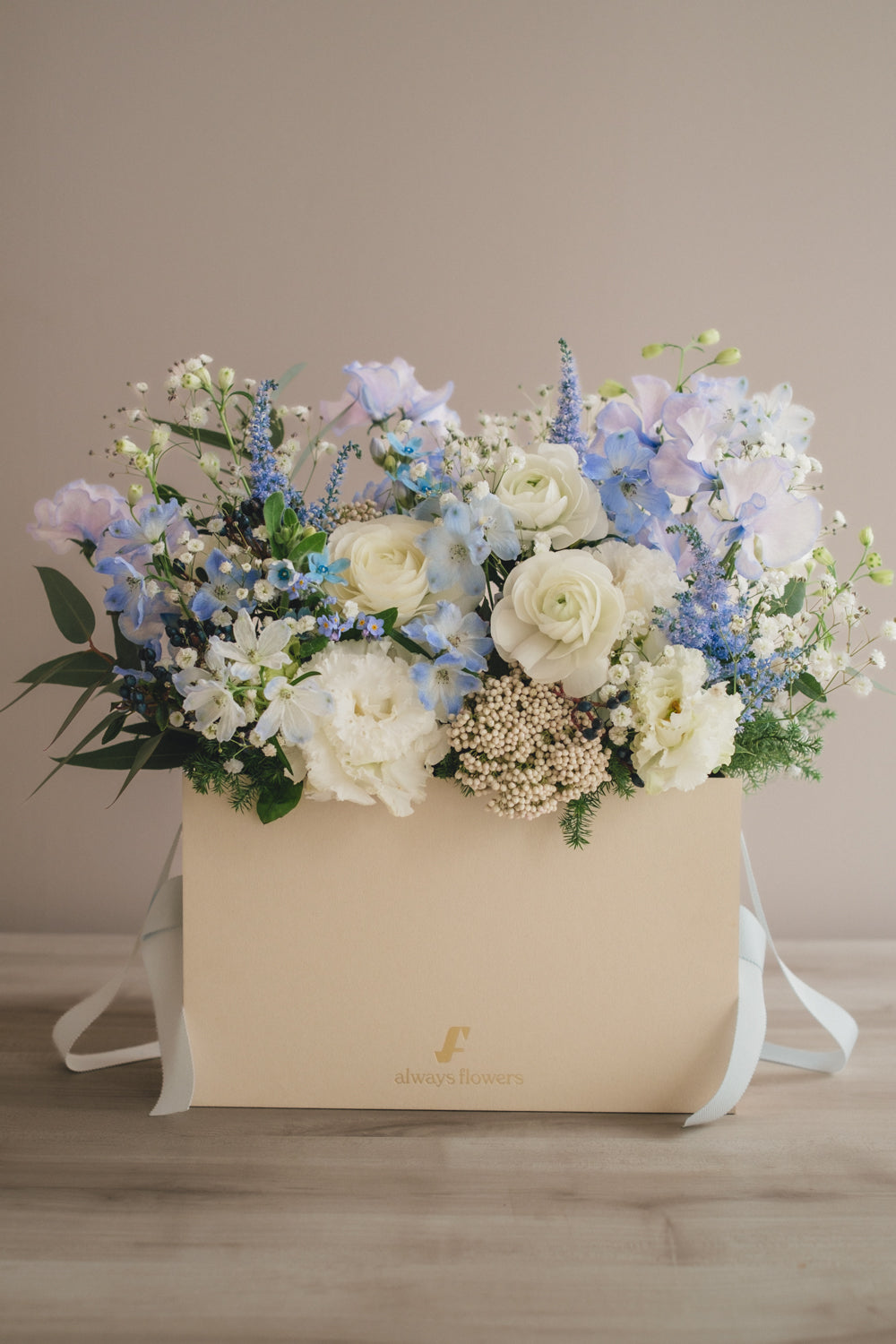 ◆1/13-3/22お届け限定◆Flower BAG No.1／フラワーバッグアレンジ　ブルーブリーズ／生花