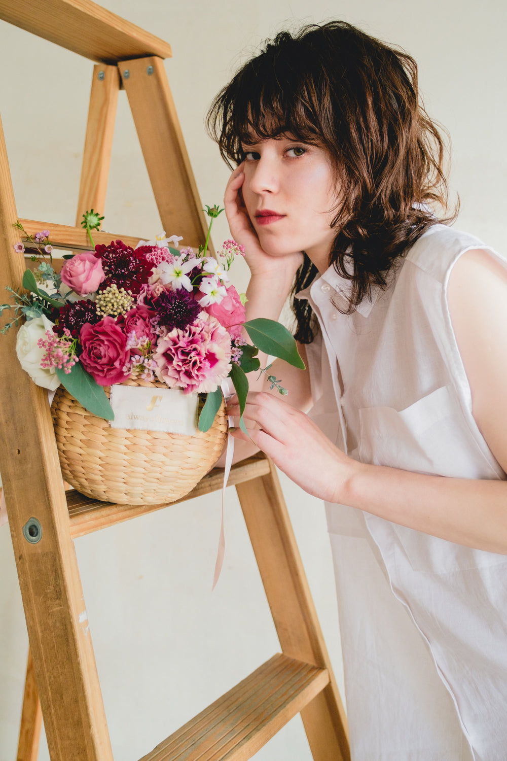 Flower BAG No.2 /カゴバッグアレンジ リッチパープル/生花