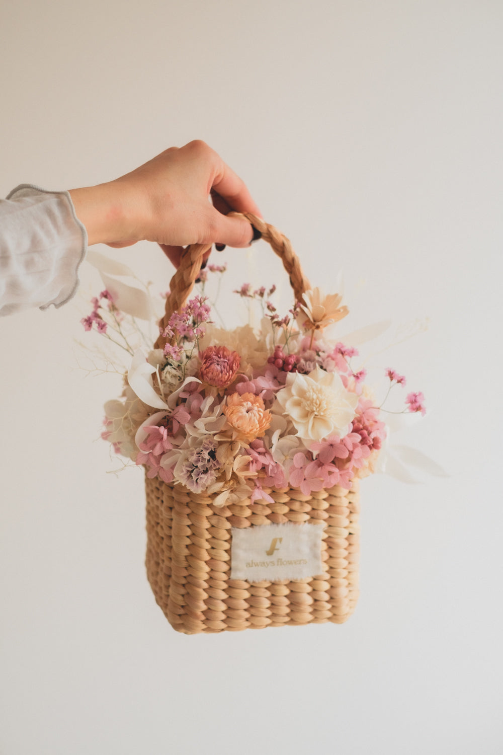 F様オーダー◆Flower BAG No.3 ／スクエアカゴバッグ　ブルー／ドライ・プリザーブドフラワー