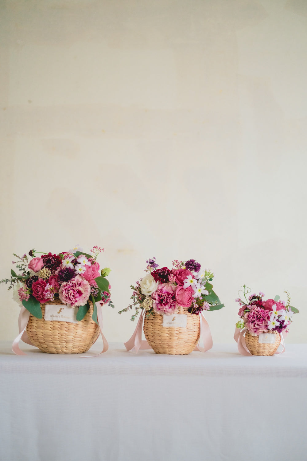 Flower BAG No.2 /カゴバッグアレンジ リッチパープル/生花