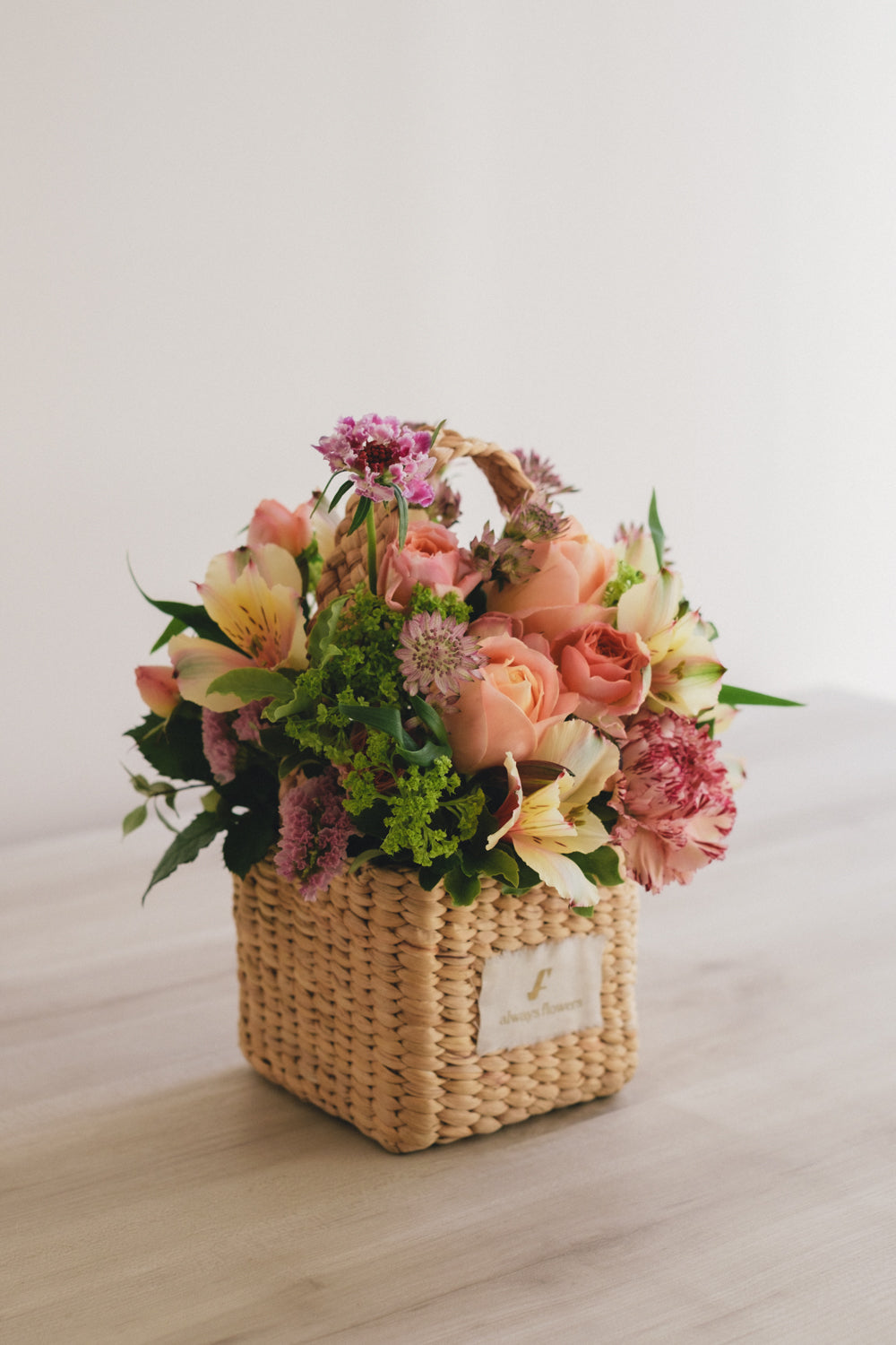 ◆3/14-4/30お届け限定◆Flower BAG No.3 ／スクエアカゴバッグ　スプリングフレッシュ／生花