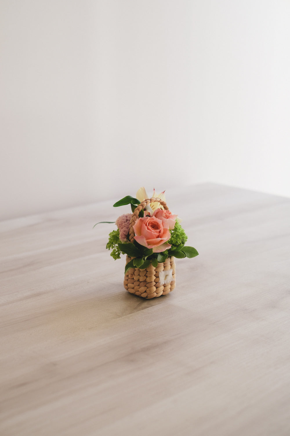 ◆3/14-4/30お届け限定◆Flower BAG No.3 ／スクエアカゴバッグ　スプリングフレッシュ／生花