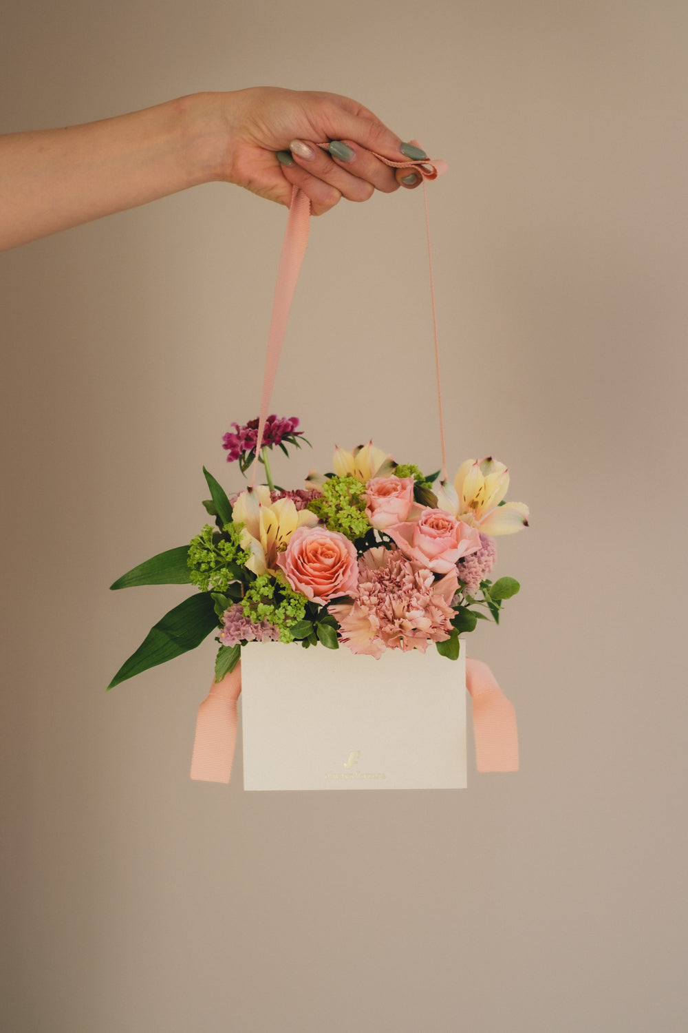 ◆3/14-4/30お届け限定◆Flower BAG No.1／フラワーバッグアレンジ　ブルームパレット／生花