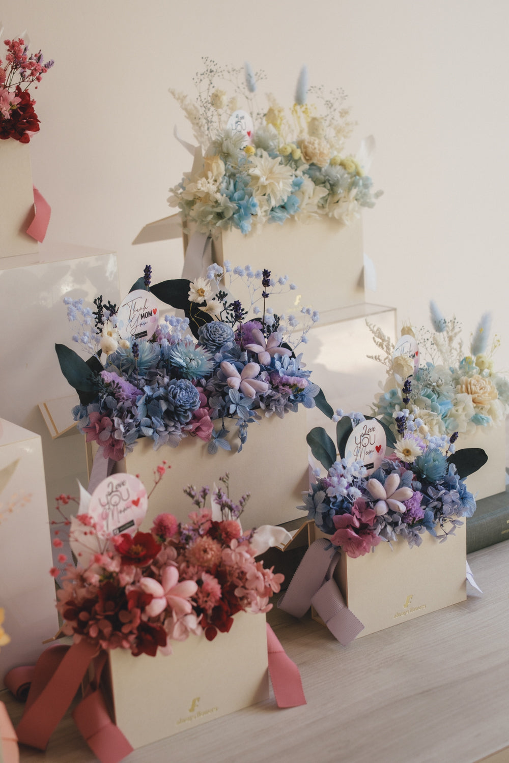 ◆母の日限定◆Flower BAG No.1／フラワーバッグアレンジ　5 Mom’s Colors White／ホワイト　ドライ&amp;プリザーブドフラワー