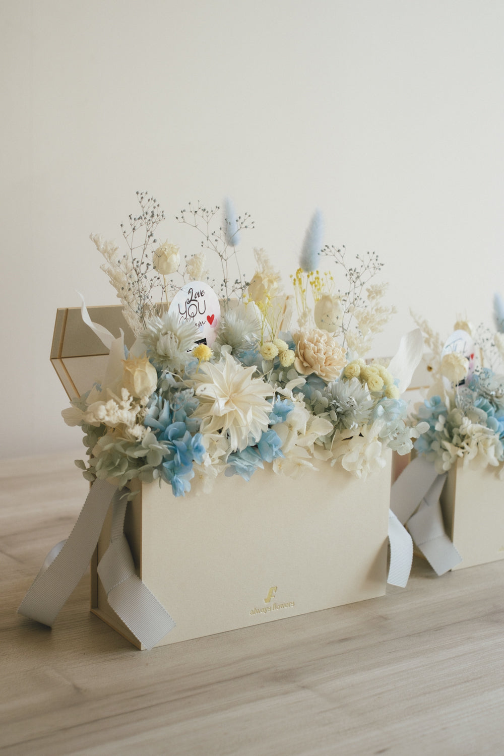 ◆母の日限定◆Flower BAG No.1／フラワーバッグアレンジ　5 Mom’s Colors White／ホワイト　ドライ&amp;プリザーブドフラワー