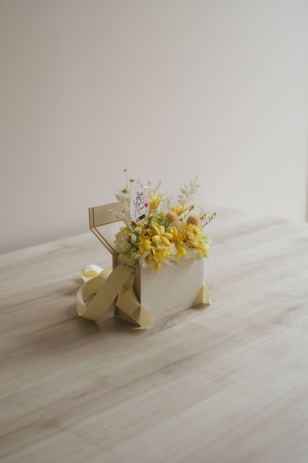 ◆数量限定◆Flower BAG No.1／フラワーバッグアレンジ　5 Mom’s Colors  Yellow／イエロー　ドライ&amp;プリザーブドフラワー