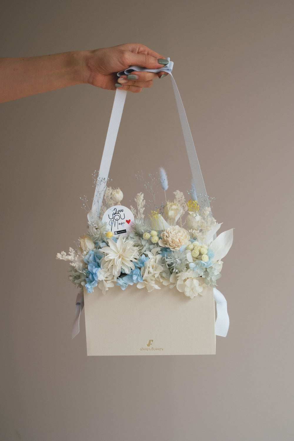 ◆母の日限定◆Flower BAG No.1／フラワーバッグアレンジ　5 Mom’s Colors White／ホワイト　ドライ&amp;プリザーブドフラワー